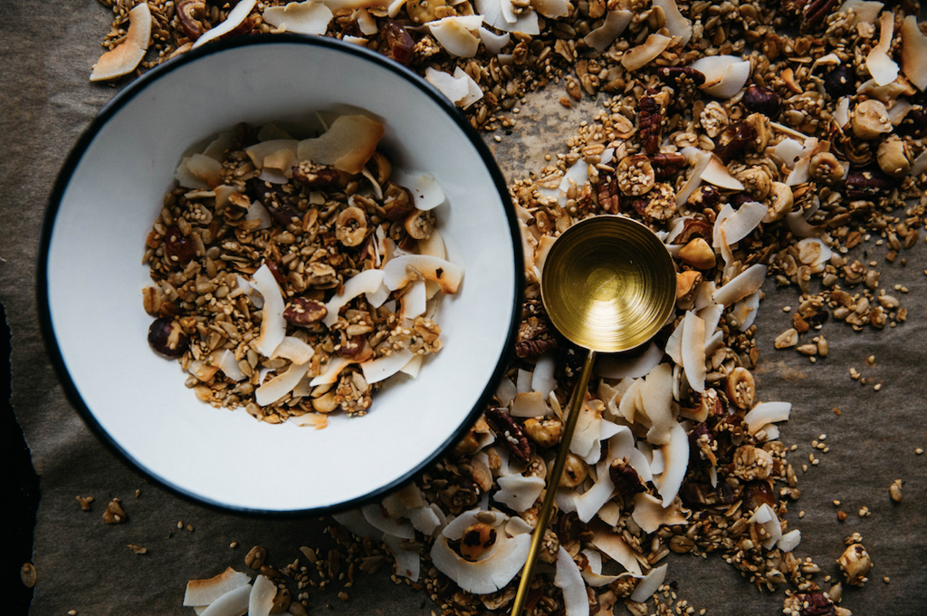 Homemade NUTS & CRANBERRY GRANOLA